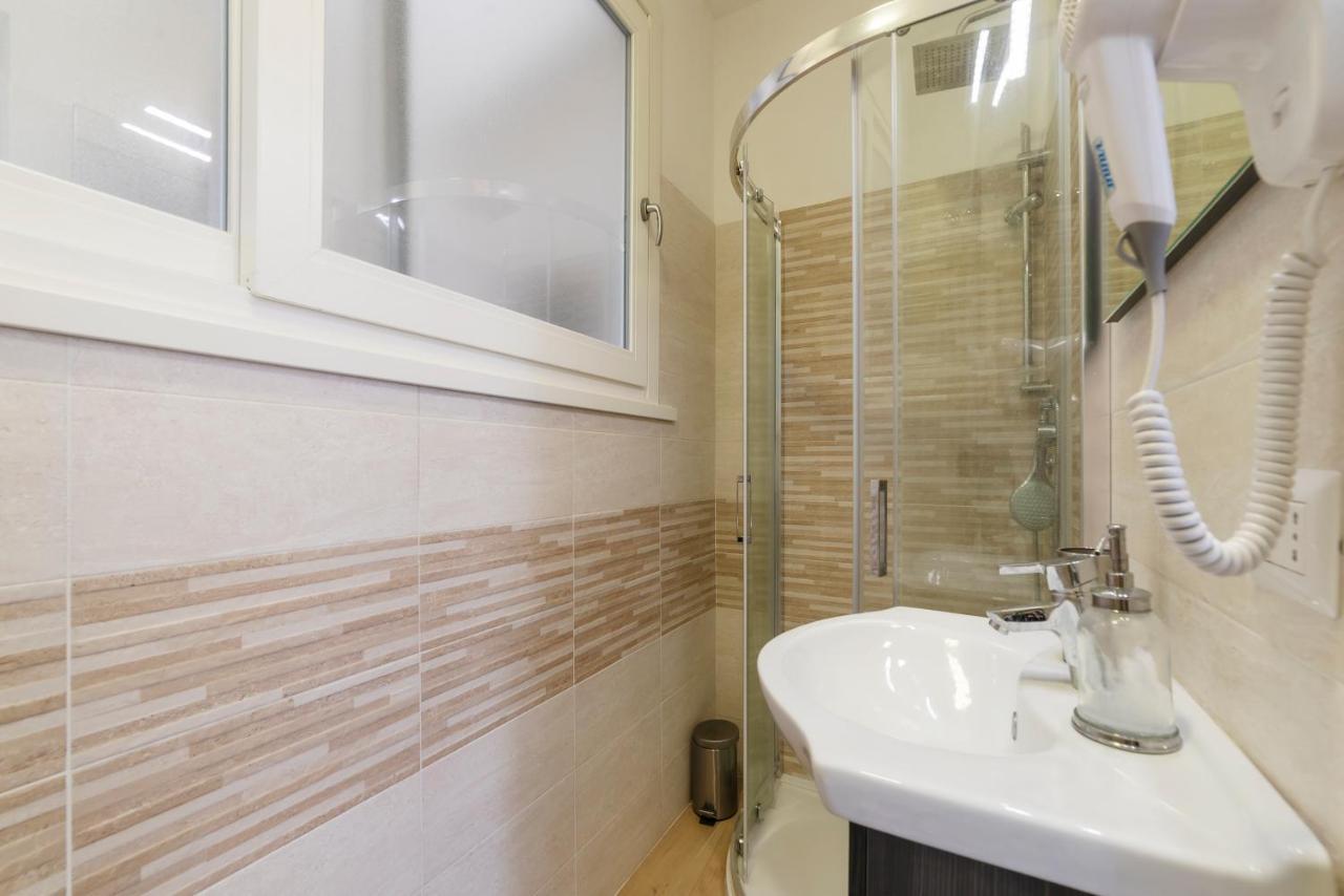 Roma Termini Big Apartment エクステリア 写真